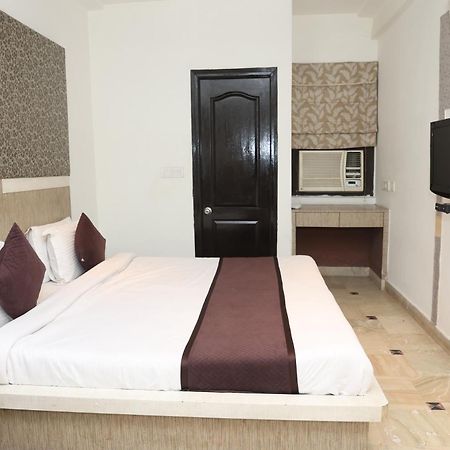Hotel Panna Paradise Agra  Extérieur photo