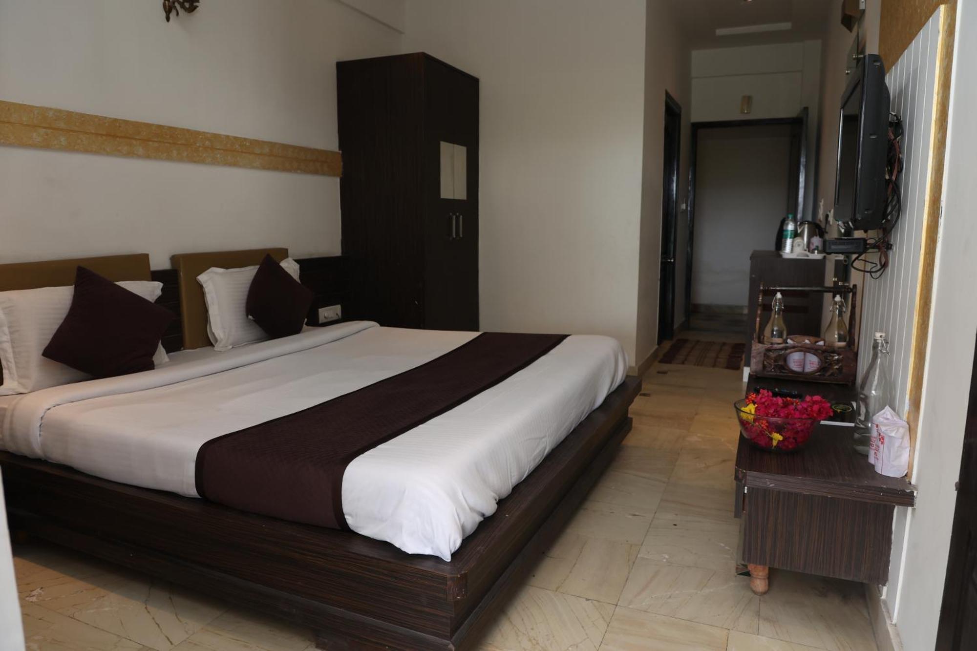 Hotel Panna Paradise Agra  Extérieur photo
