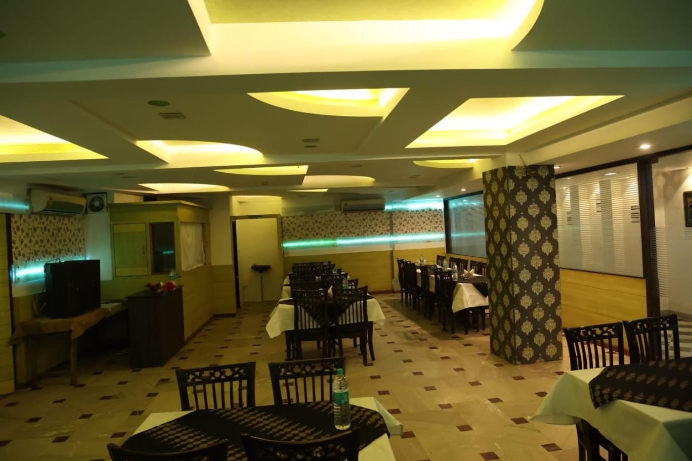 Hotel Panna Paradise Agra  Extérieur photo