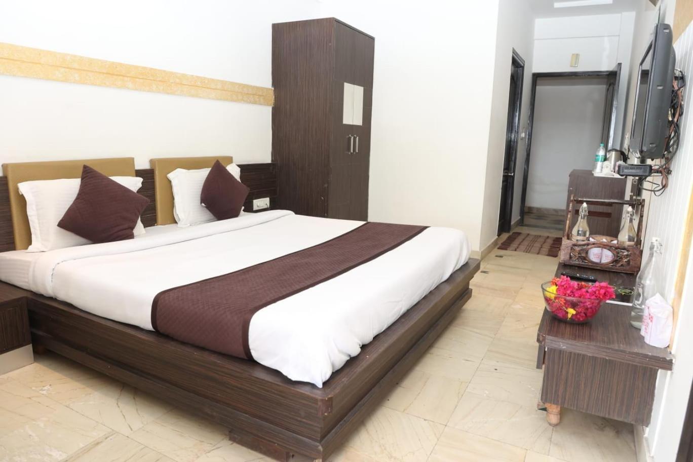 Hotel Panna Paradise Agra  Extérieur photo